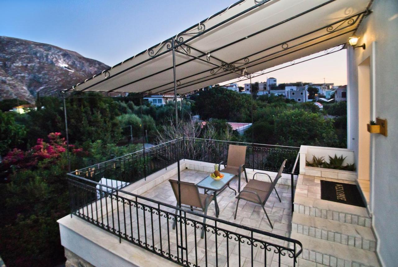 Paloma Luxury Studios Panormos  エクステリア 写真