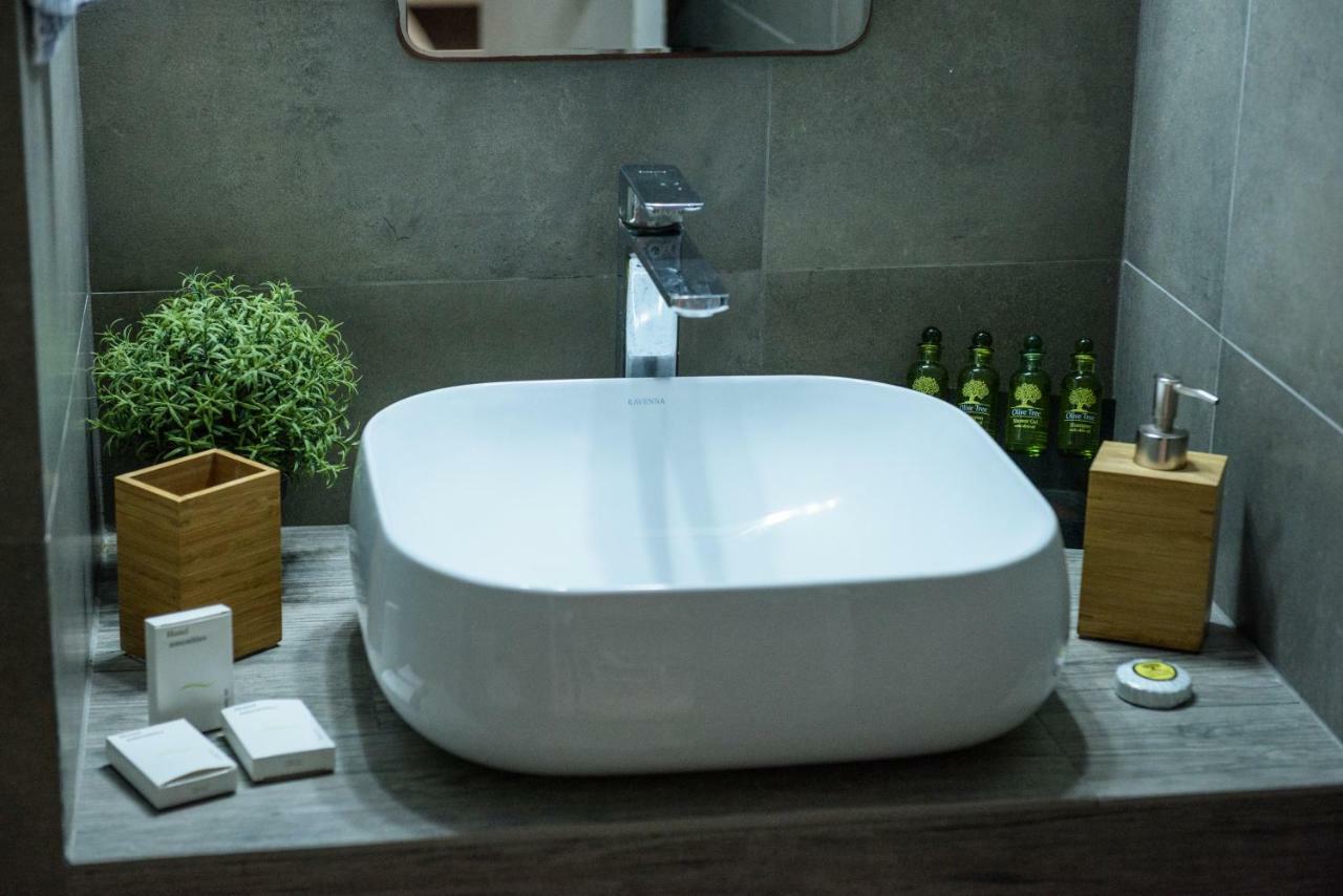 Paloma Luxury Studios Panormos  エクステリア 写真